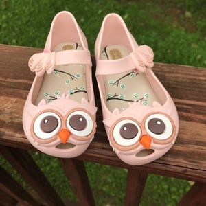 Mini Melissa Shoes - Mini Melissa child shoes- little owls- Sz 8 Mini Melissa Shoes - Mini Melissa child shoes- little owls- Sz 8
